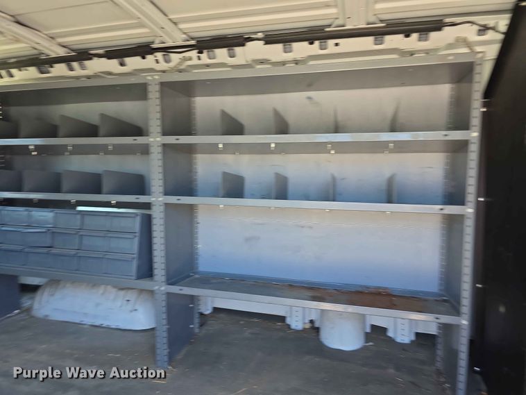 image for item EV2265 2005 Chevrolet G3500 van