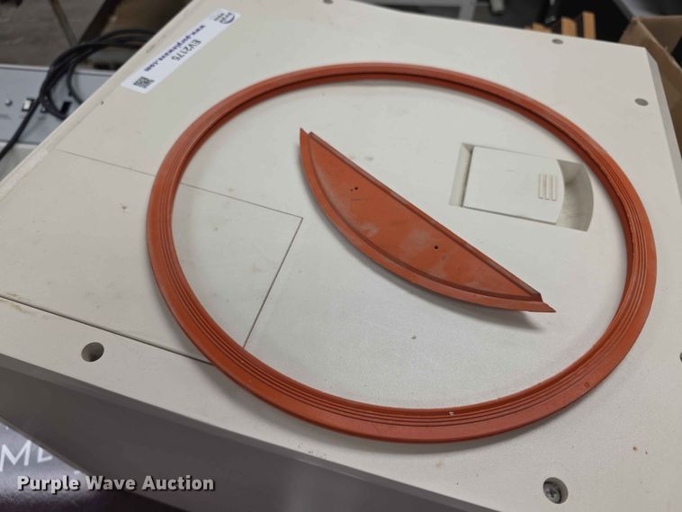 image for item EV2275 Midmark M11-020 autoclave