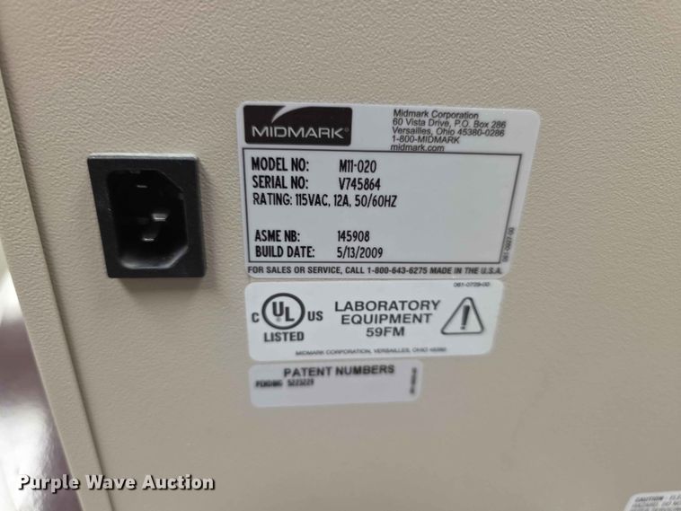 image for item EV2275 Midmark M11-020 autoclave