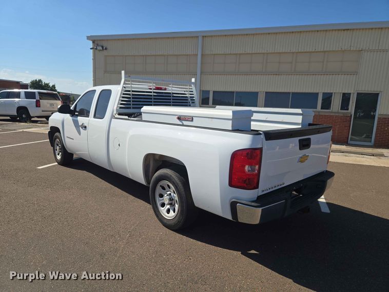 image for item EW0259 2012 Chevrolet Silverado 1500 Ext. Cab pickup truck