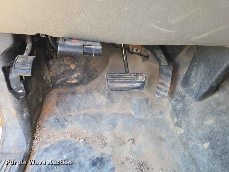 image for item EW0259 2012 Chevrolet Silverado 1500 Ext. Cab pickup truck