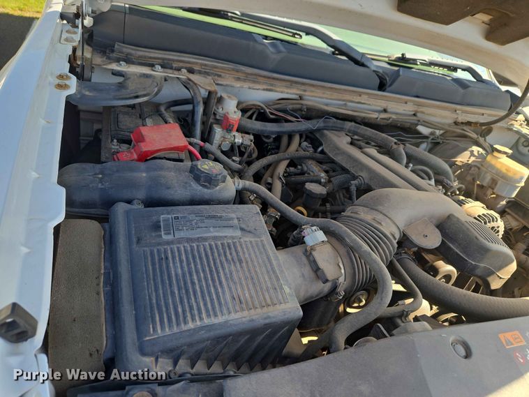 image for item EW0259 2012 Chevrolet Silverado 1500 Ext. Cab pickup truck