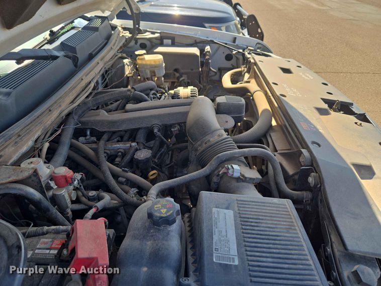 image for item EW0259 2012 Chevrolet Silverado 1500 Ext. Cab pickup truck