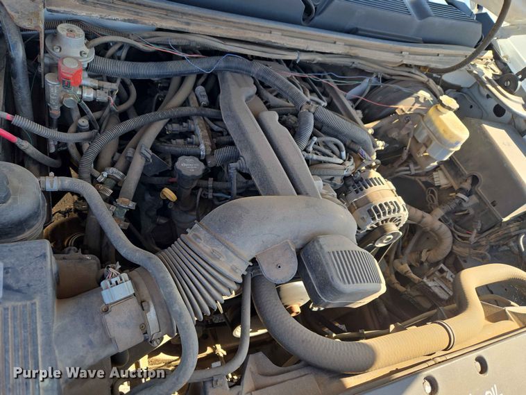 image for item EW0259 2012 Chevrolet Silverado 1500 Ext. Cab pickup truck