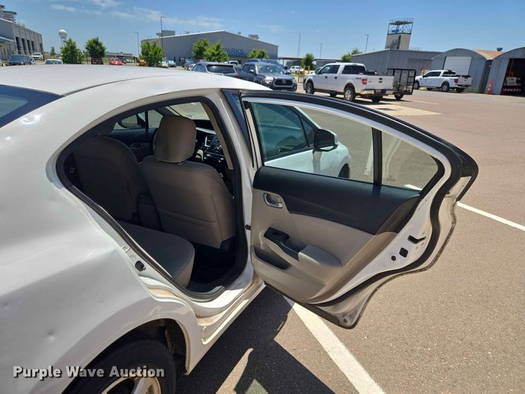 image for item EW0264 2013 Honda Civic 