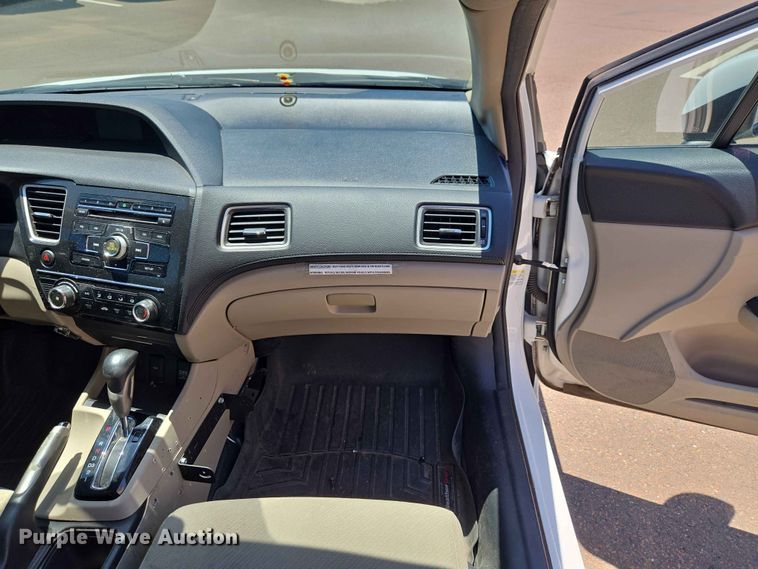 image for item EW0264 2013 Honda Civic 