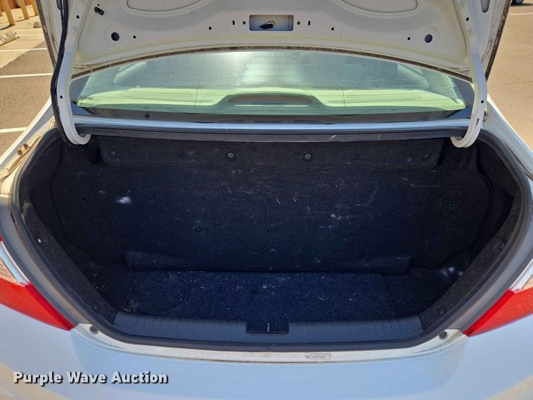 image for item EW0265 2012 Honda Civic 