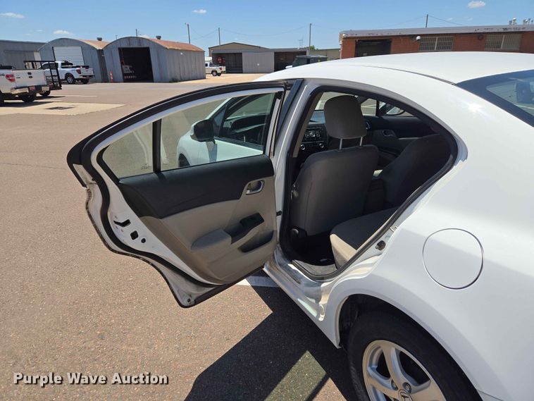image for item EW0266 2013 Honda Civic 