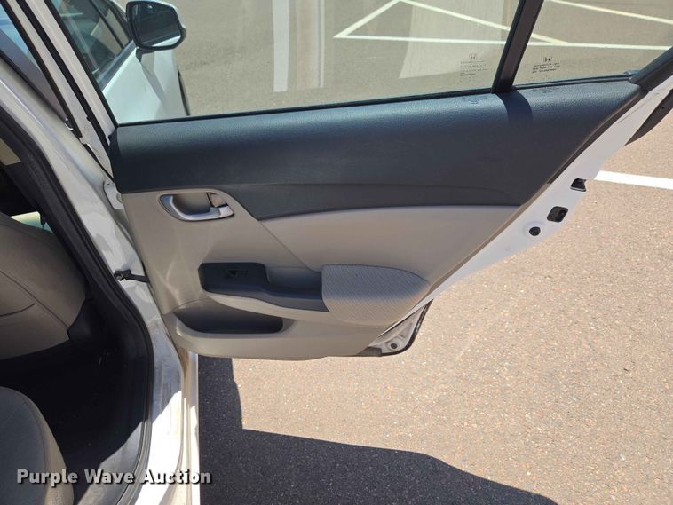 image for item EW0266 2013 Honda Civic 