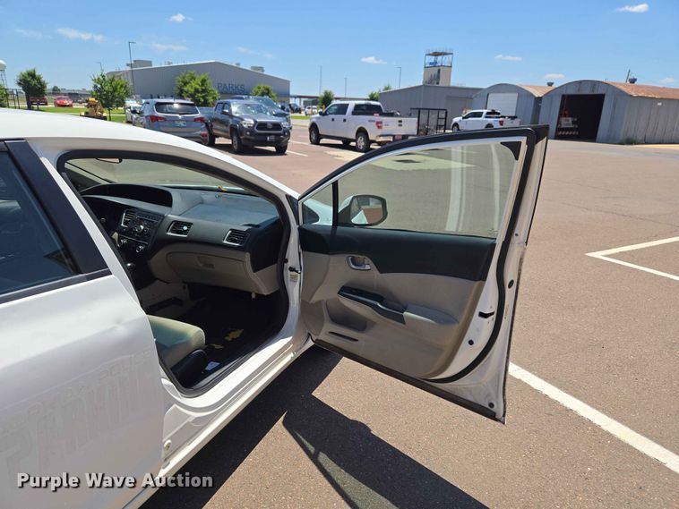 image for item EW0266 2013 Honda Civic 