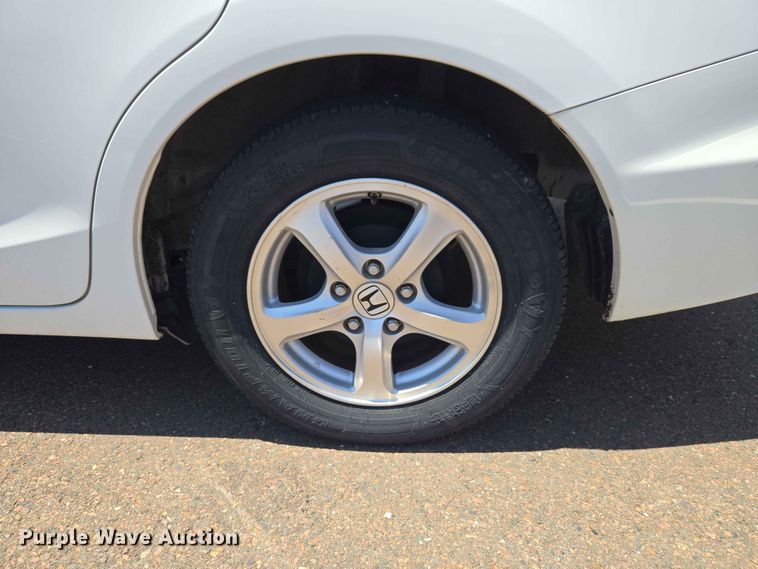 image for item EW0266 2013 Honda Civic 