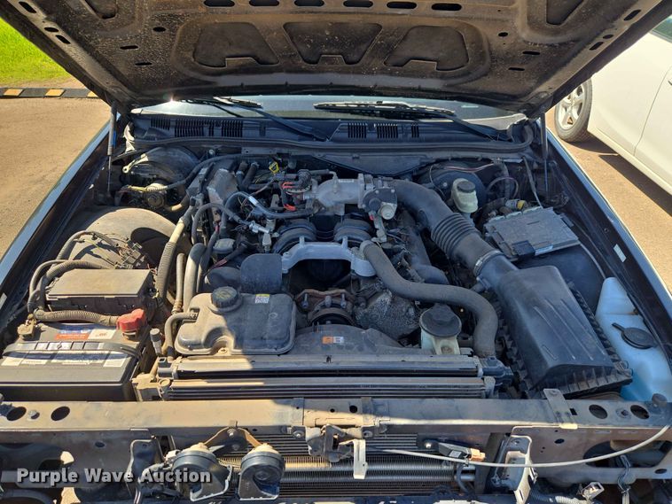 image for item EW0267 2010 Ford Crown Victoria Police Interceptor 