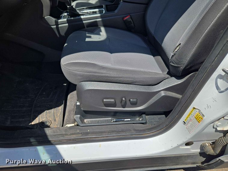 image for item EW0268 2018 Ford Escape SUV