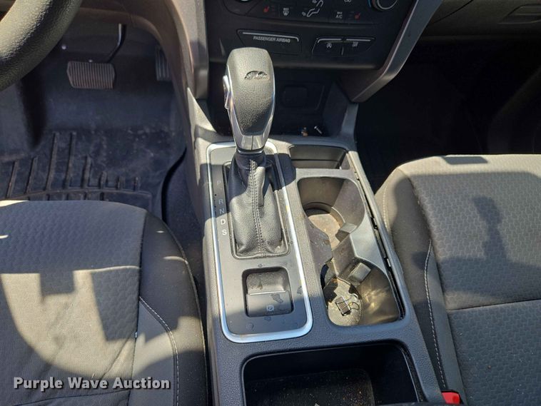 image for item EW0268 2018 Ford Escape SUV