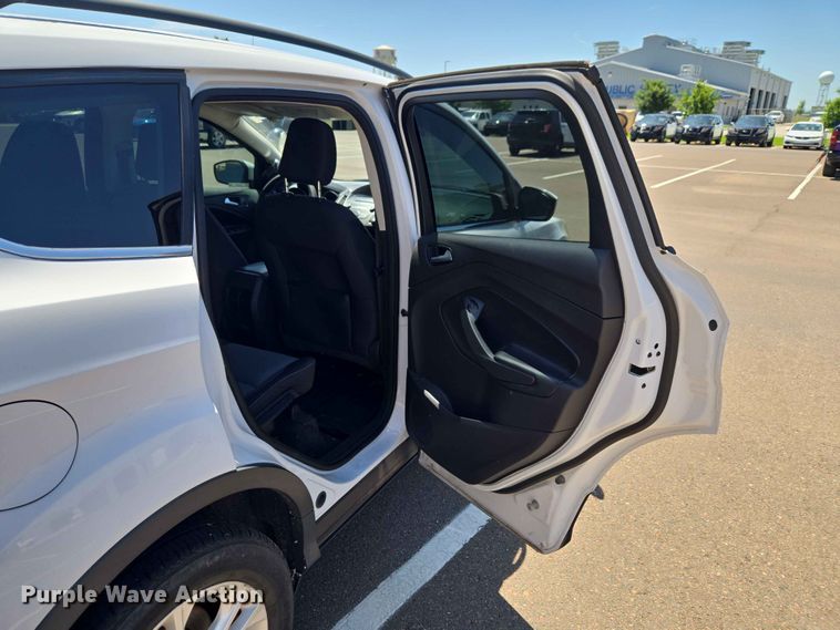image for item EW0268 2018 Ford Escape SUV