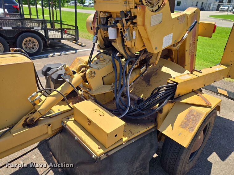 image for item EW0270 2000 Rayco Mfg Inc stump grinder