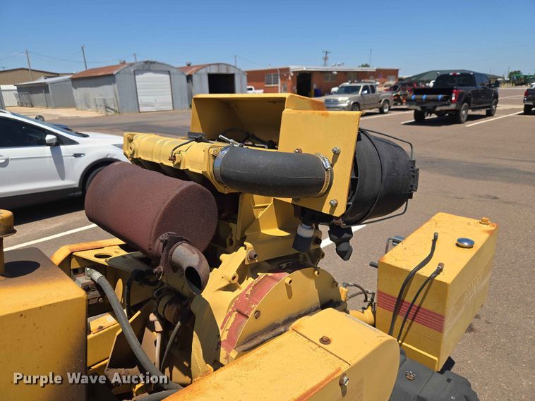 image for item EW0270 2000 Rayco Mfg Inc stump grinder