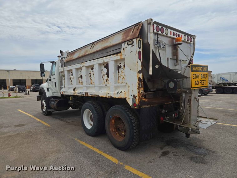 image for item EW0273 2010 International WorkStar 7600 dump truck