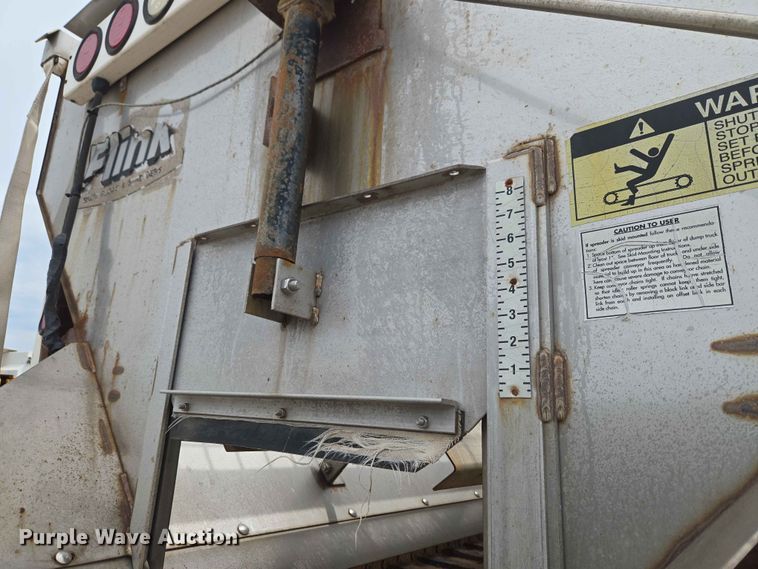 image for item EW0273 2010 International WorkStar 7600 dump truck