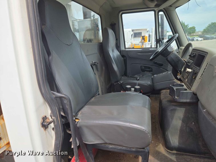 image for item EW0273 2010 International WorkStar 7600 dump truck