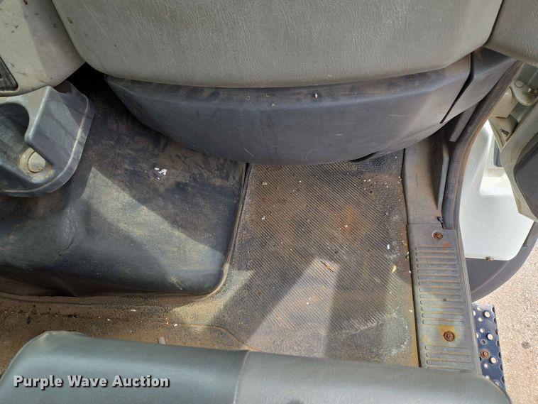 image for item EW0273 2010 International WorkStar 7600 dump truck
