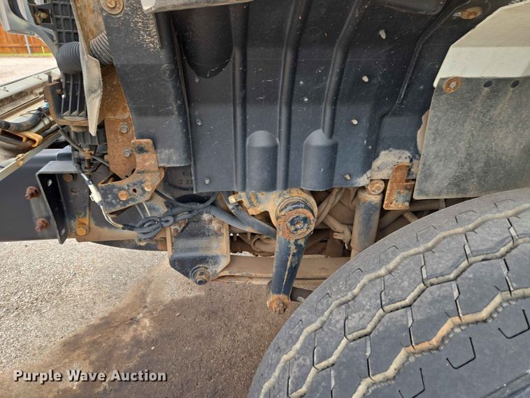 image for item EW0273 2010 International WorkStar 7600 dump truck