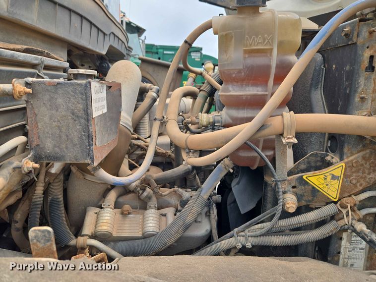 image for item EW0273 2010 International WorkStar 7600 dump truck