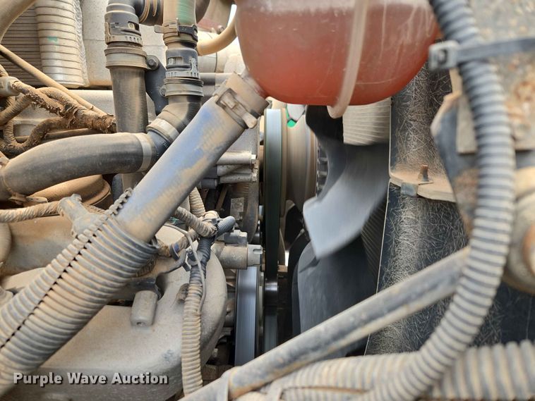 image for item EW0273 2010 International WorkStar 7600 dump truck