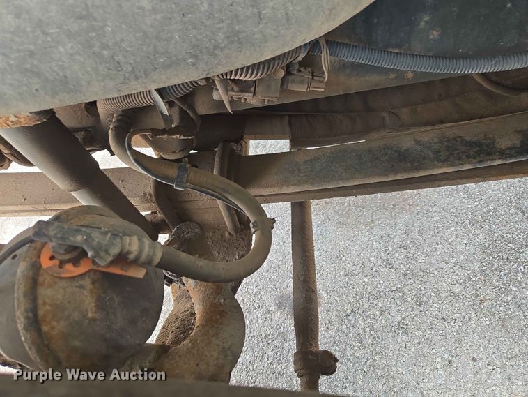 image for item EW0273 2010 International WorkStar 7600 dump truck