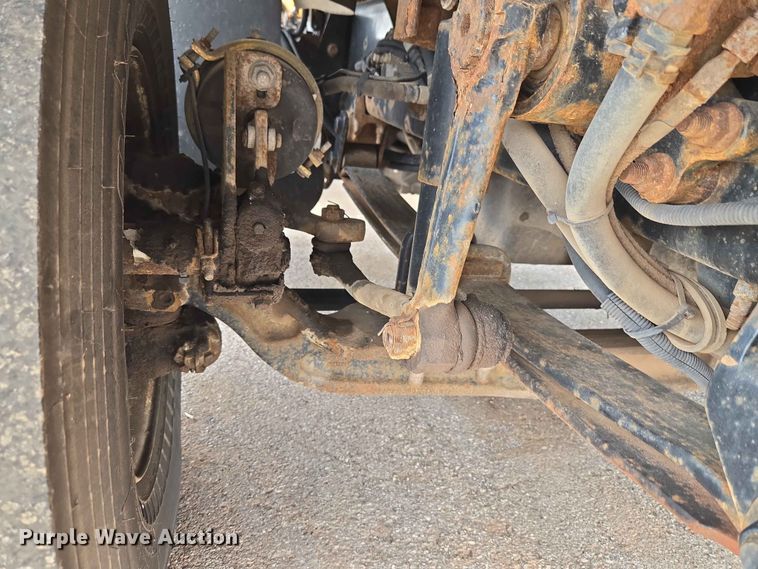 image for item EW0273 2010 International WorkStar 7600 dump truck