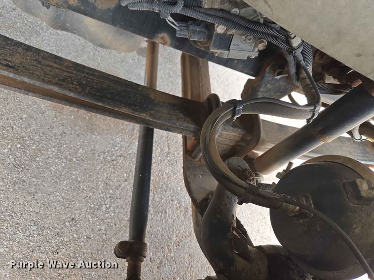 image for item EW0273 2010 International WorkStar 7600 dump truck