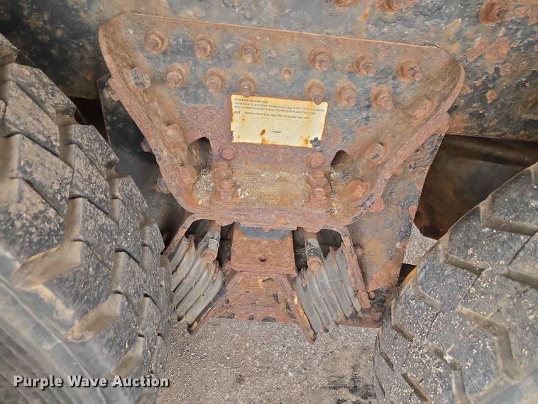 image for item EW0273 2010 International WorkStar 7600 dump truck
