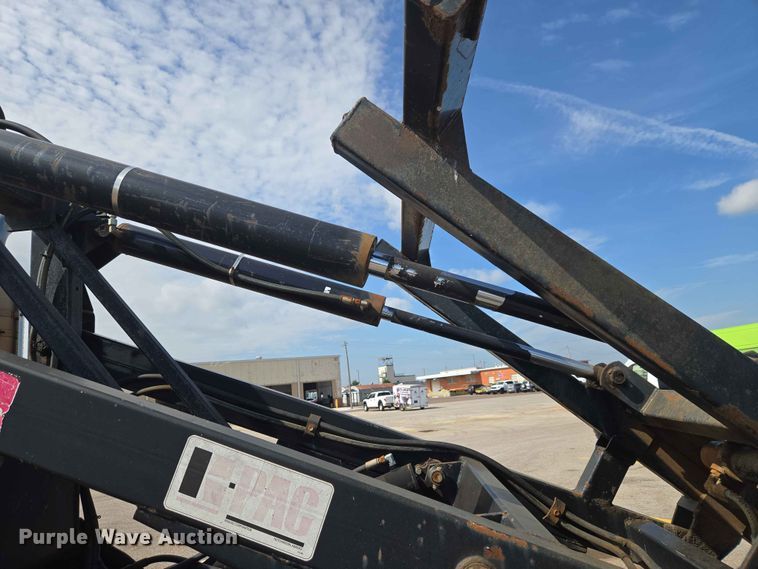 image for item EW0274 2007 International 4400 refuse truck