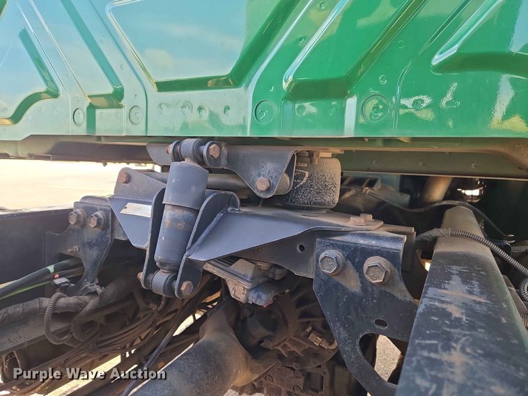 image for item EW0274 2007 International 4400 refuse truck