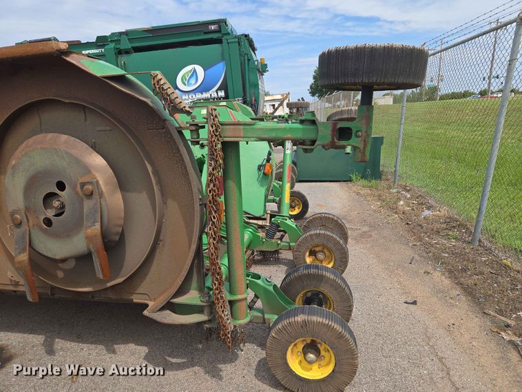 image for item EW0280 John Deere CX15 batwing rotary mower