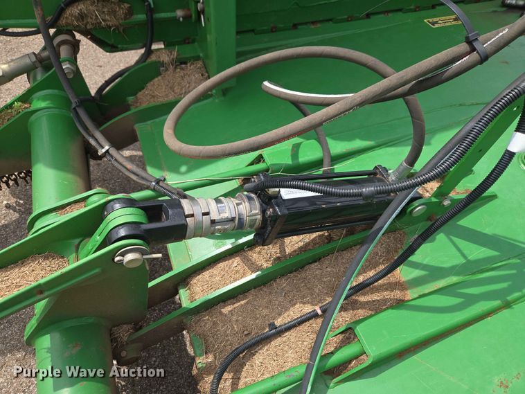 image for item EW0280 John Deere CX15 batwing rotary mower