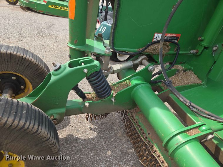 image for item EW0280 John Deere CX15 batwing rotary mower