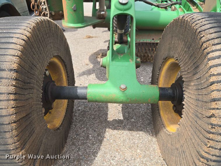 image for item EW0280 John Deere CX15 batwing rotary mower