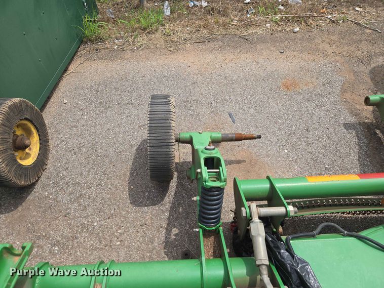 image for item EW0281 John Deere CX15 batwing rotary mower