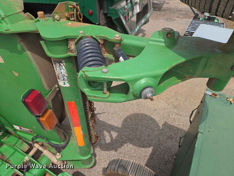 image for item EW0281 John Deere CX15 batwing rotary mower