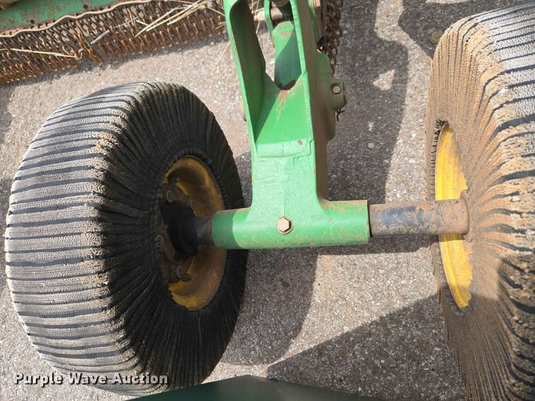 image for item EW0281 John Deere CX15 batwing rotary mower