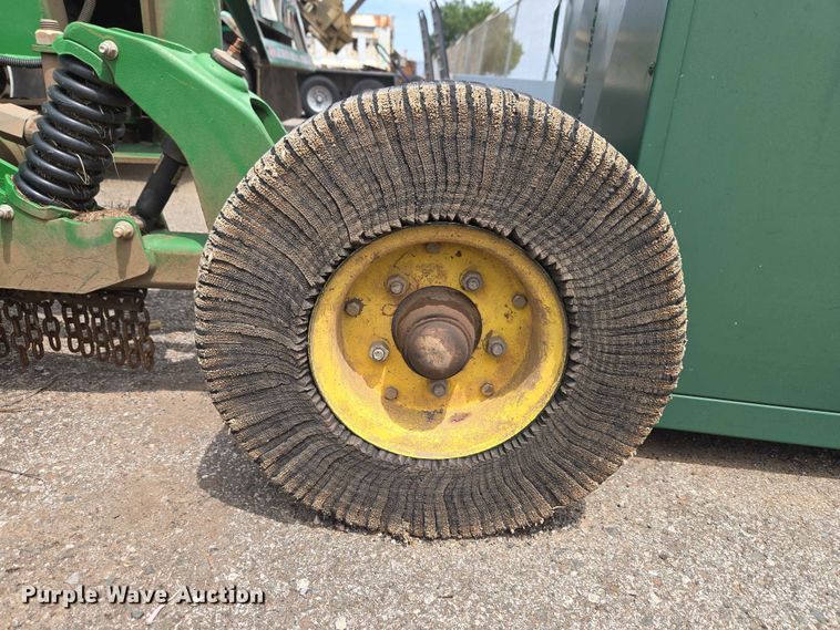 image for item EW0281 John Deere CX15 batwing rotary mower