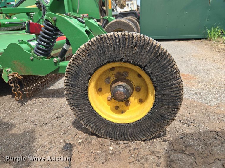 image for item EW0281 John Deere CX15 batwing rotary mower