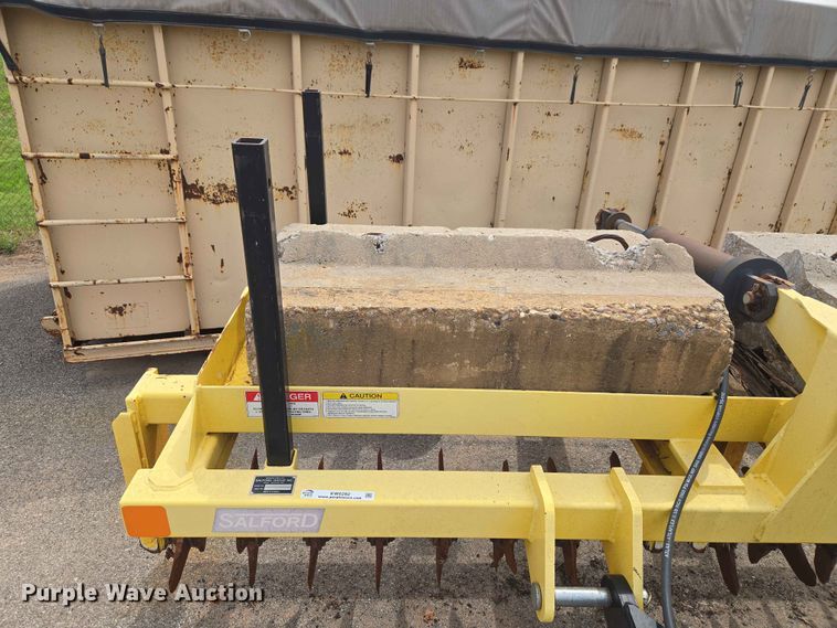 image for item EW0282 Salford Group Inc. AW100Q-2B58-P aerator