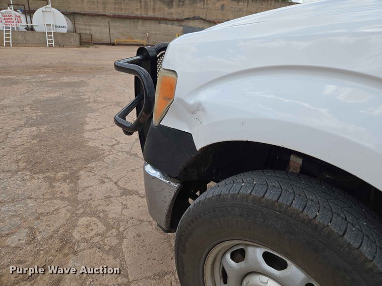 image for item EW0312 2014 Ford F150 Crew Cab pickup truck