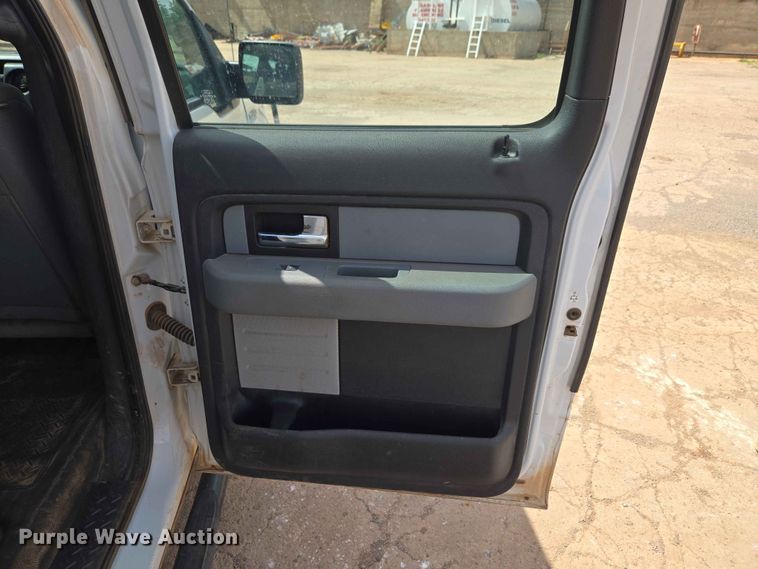 image for item EW0312 2014 Ford F150 Crew Cab pickup truck