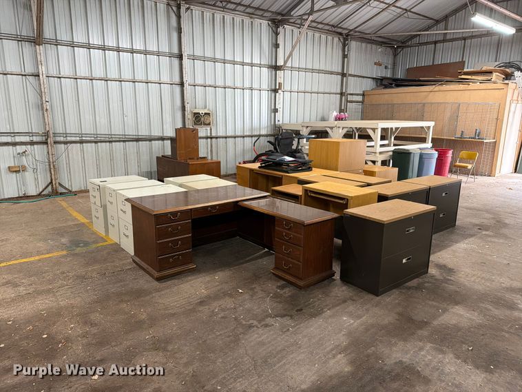image for item EW0330 Office furniture