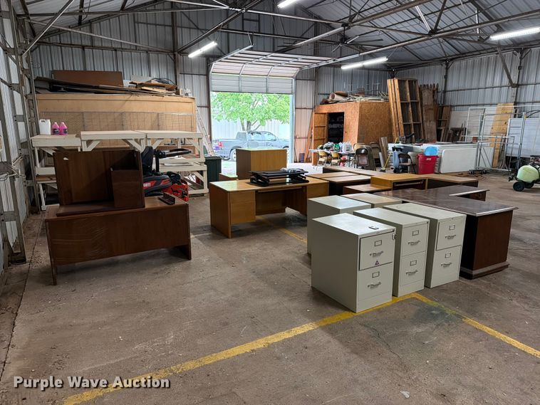 image for item EW0330 Office furniture