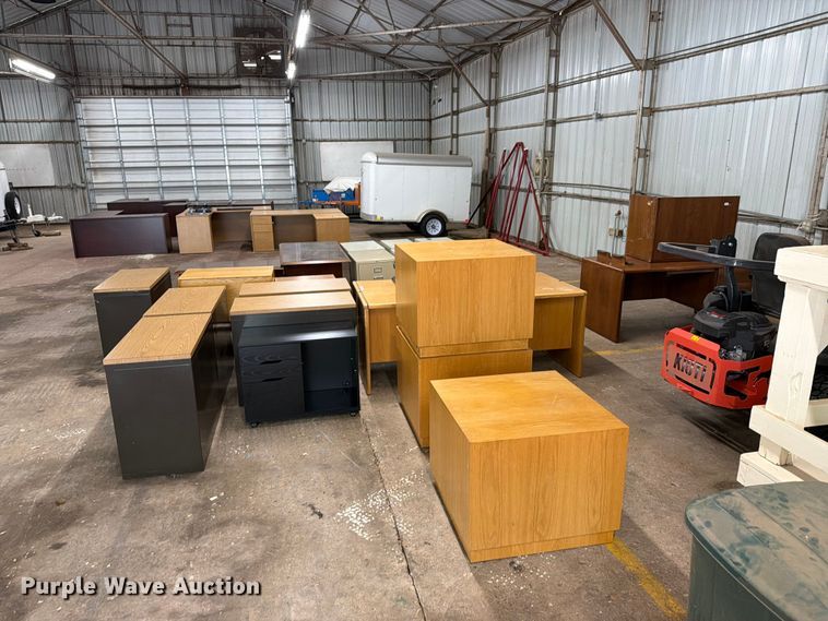 image for item EW0330 Office furniture