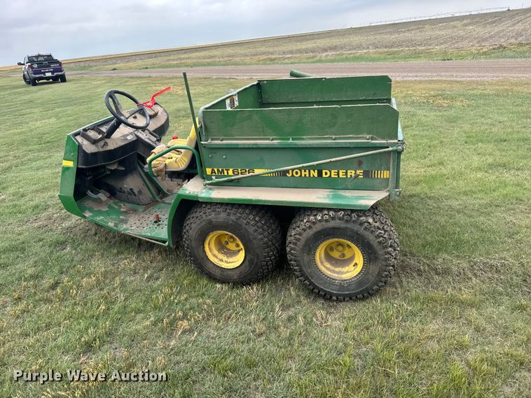 image for item EW4722 John Deere AMT 626 utility vehicle